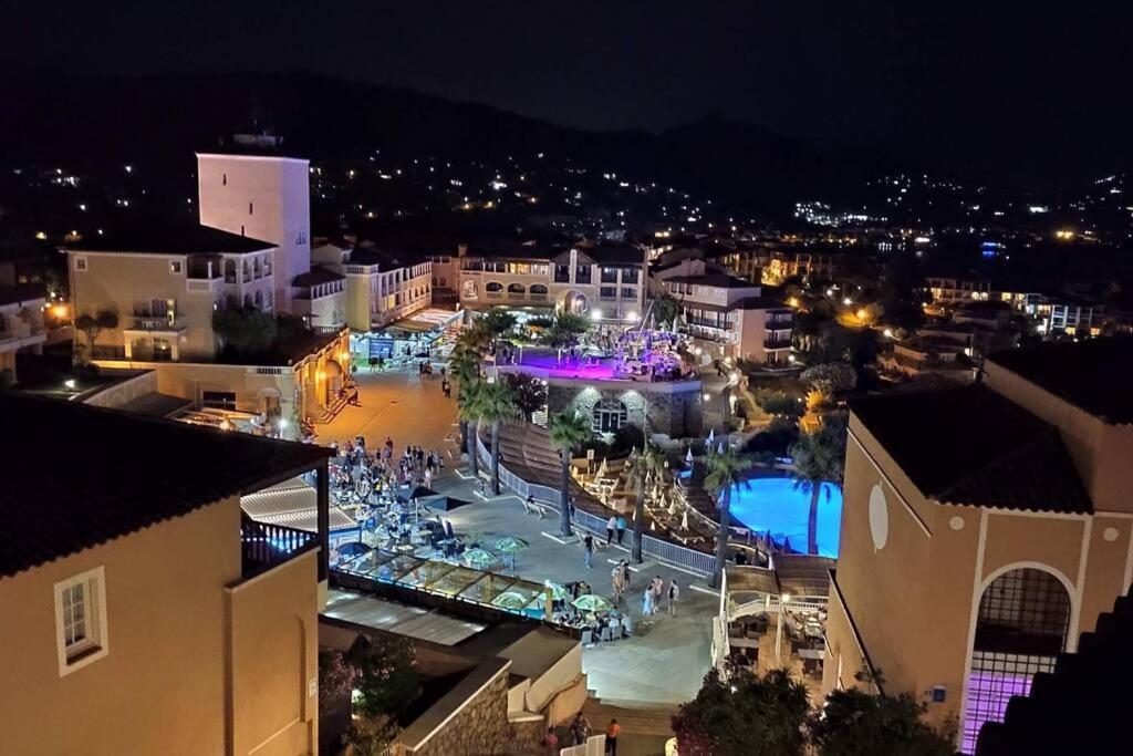 Saint-Raphaël Dans Un Cadre D'Exception, Vue Mer Panoramique A Agay Cote D'Azur, Village Vacances Cap Esterel, T2 Avec Jardin, Golf, Climatisation, Wifi, 5 Piscines מראה חיצוני תמונה