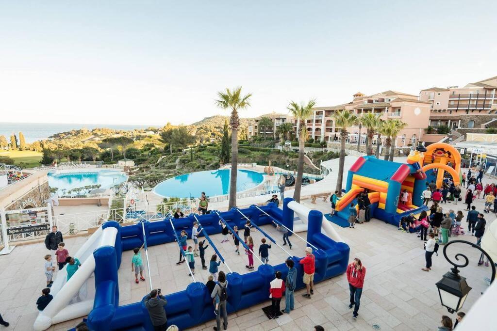 Saint-Raphaël Dans Un Cadre D'Exception, Vue Mer Panoramique A Agay Cote D'Azur, Village Vacances Cap Esterel, T2 Avec Jardin, Golf, Climatisation, Wifi, 5 Piscines מראה חיצוני תמונה