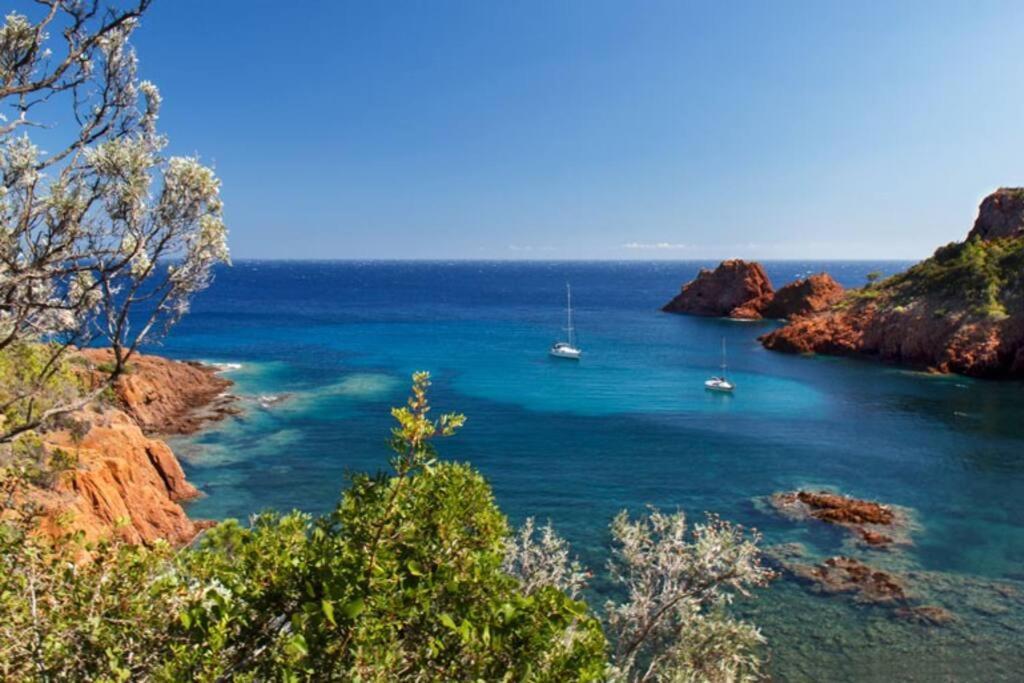 Saint-Raphaël Dans Un Cadre D'Exception, Vue Mer Panoramique A Agay Cote D'Azur, Village Vacances Cap Esterel, T2 Avec Jardin, Golf, Climatisation, Wifi, 5 Piscines מראה חיצוני תמונה