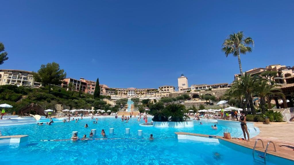 Saint-Raphaël Dans Un Cadre D'Exception, Vue Mer Panoramique A Agay Cote D'Azur, Village Vacances Cap Esterel, T2 Avec Jardin, Golf, Climatisation, Wifi, 5 Piscines מראה חיצוני תמונה