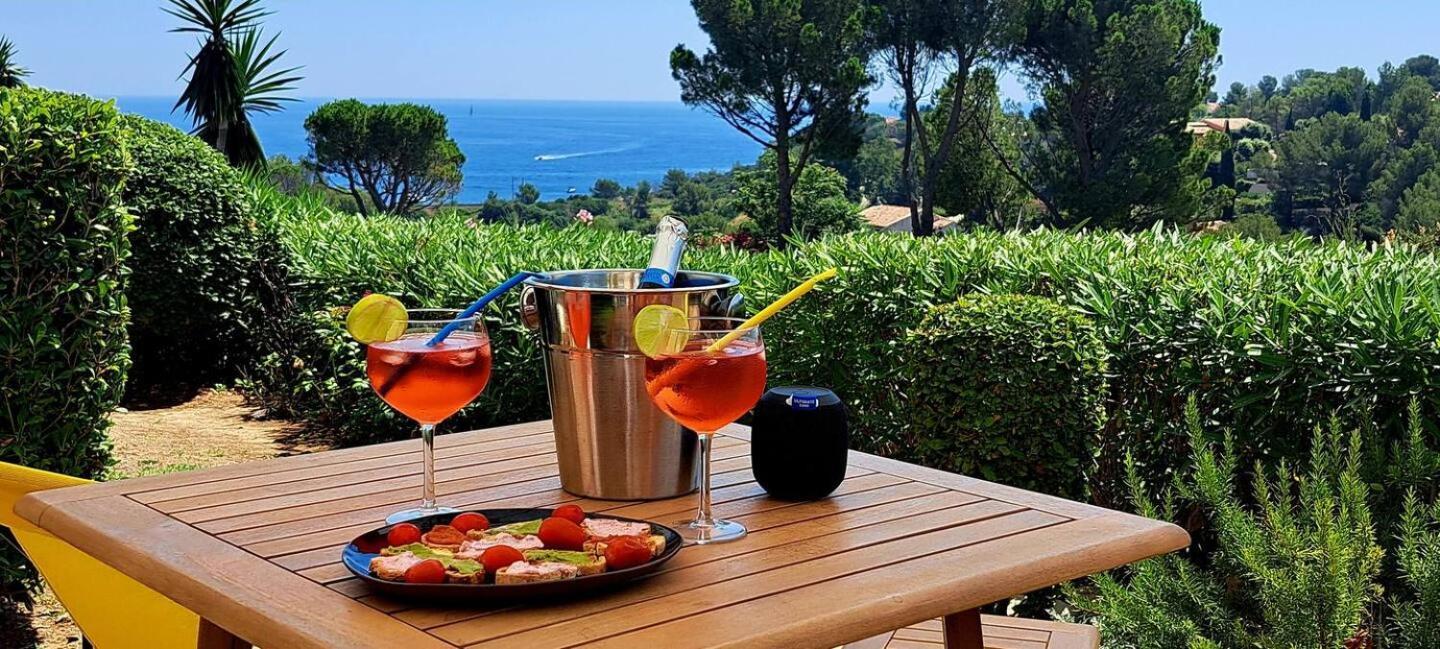 Saint-Raphaël Dans Un Cadre D'Exception, Vue Mer Panoramique A Agay Cote D'Azur, Village Vacances Cap Esterel, T2 Avec Jardin, Golf, Climatisation, Wifi, 5 Piscines מראה חיצוני תמונה